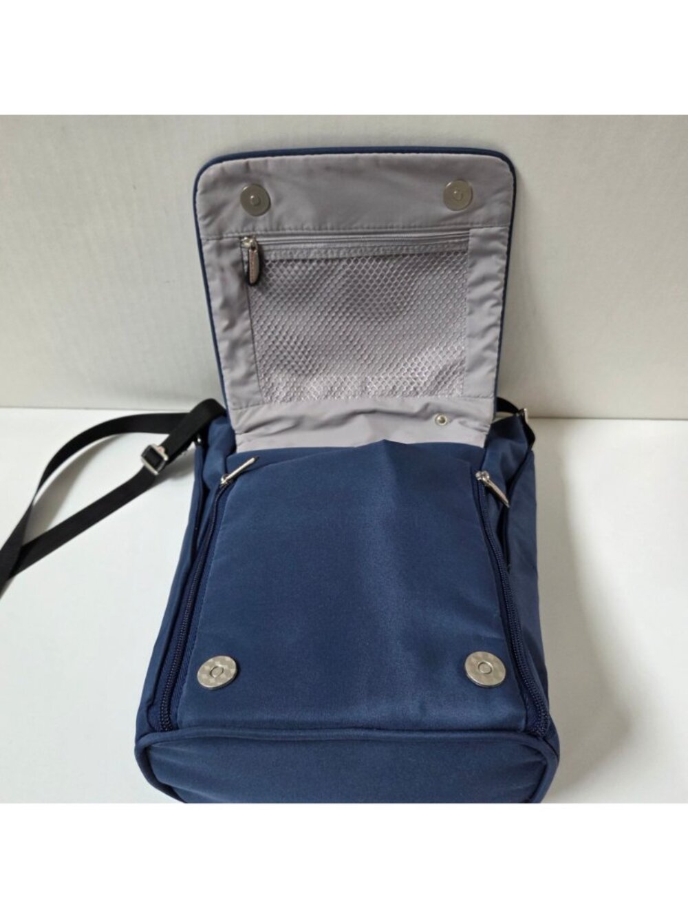 Travelon Purse Blue Expandable Crossbody Messenger Travel Organizer Bag - Picture 8 of 16